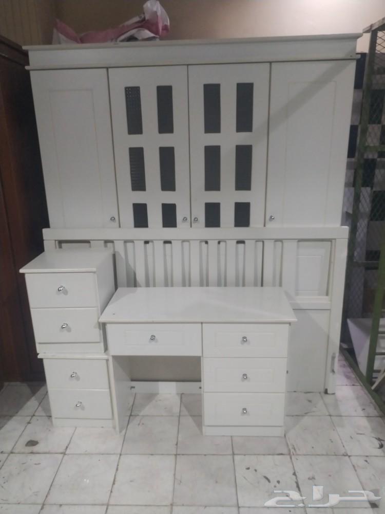 للبيع غرفة نوم كامله64460010728577111