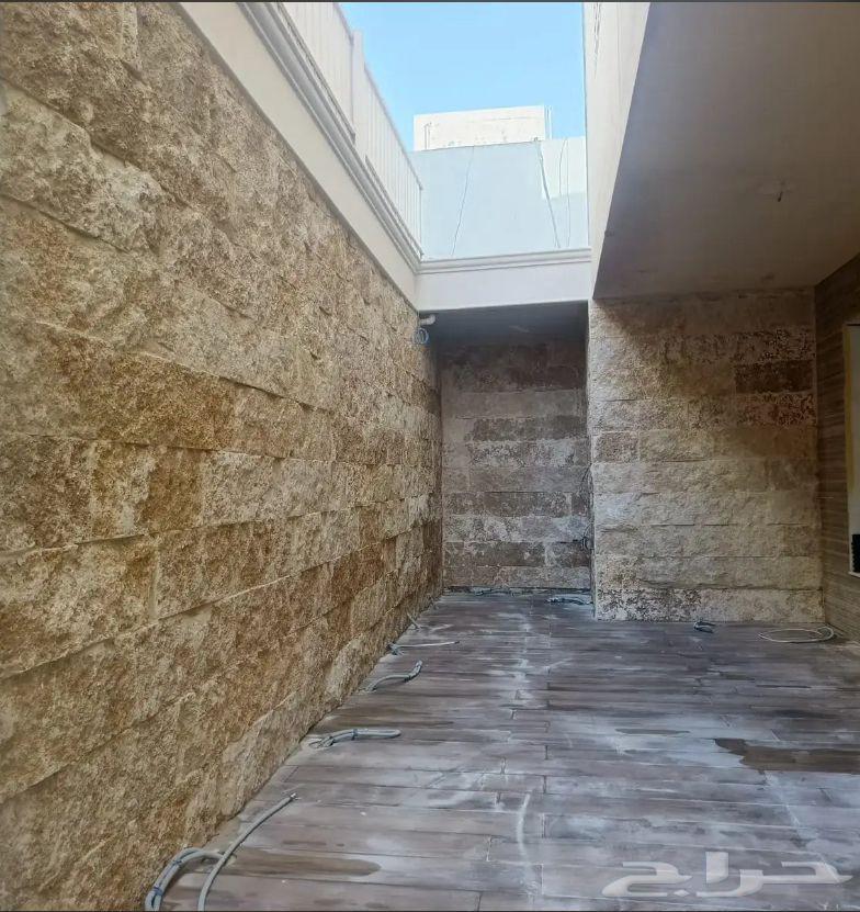 حجر وجه الجبل سعر المتر. 8064459050340098112