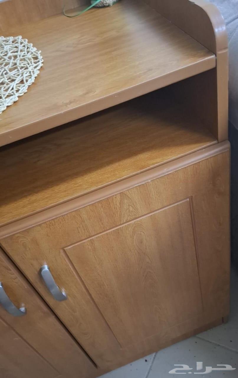 دولاب صغير خشب للبيع نظيف مستعمل64457837328001110