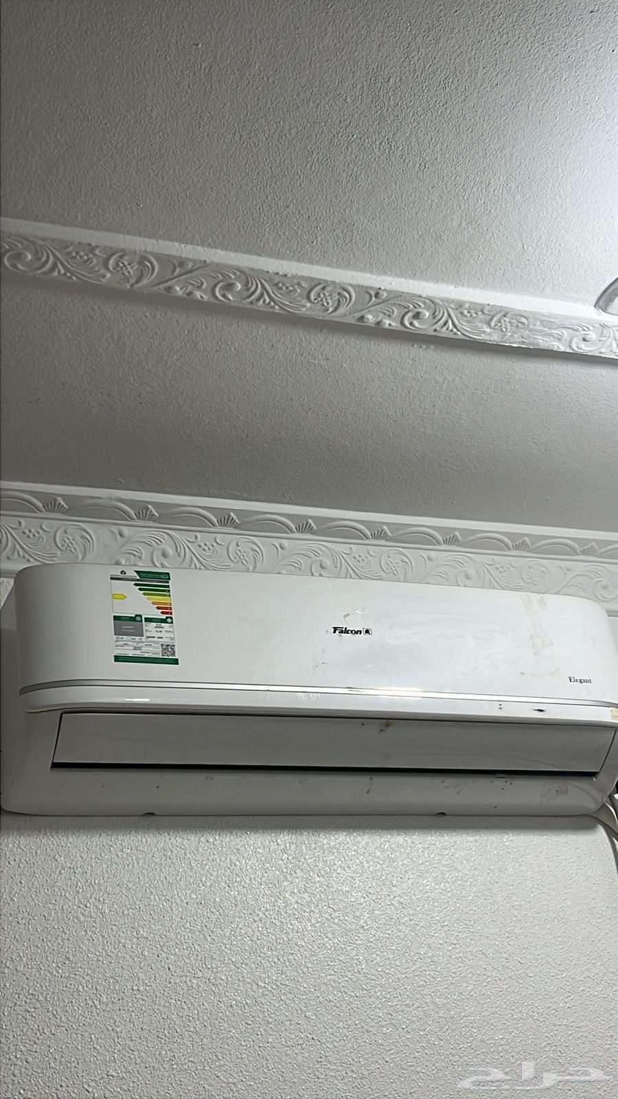 يوجد لدي مكيف اسبلت 18 وحده بارد للبيع نظيف جدا على الشرط64463088037251110