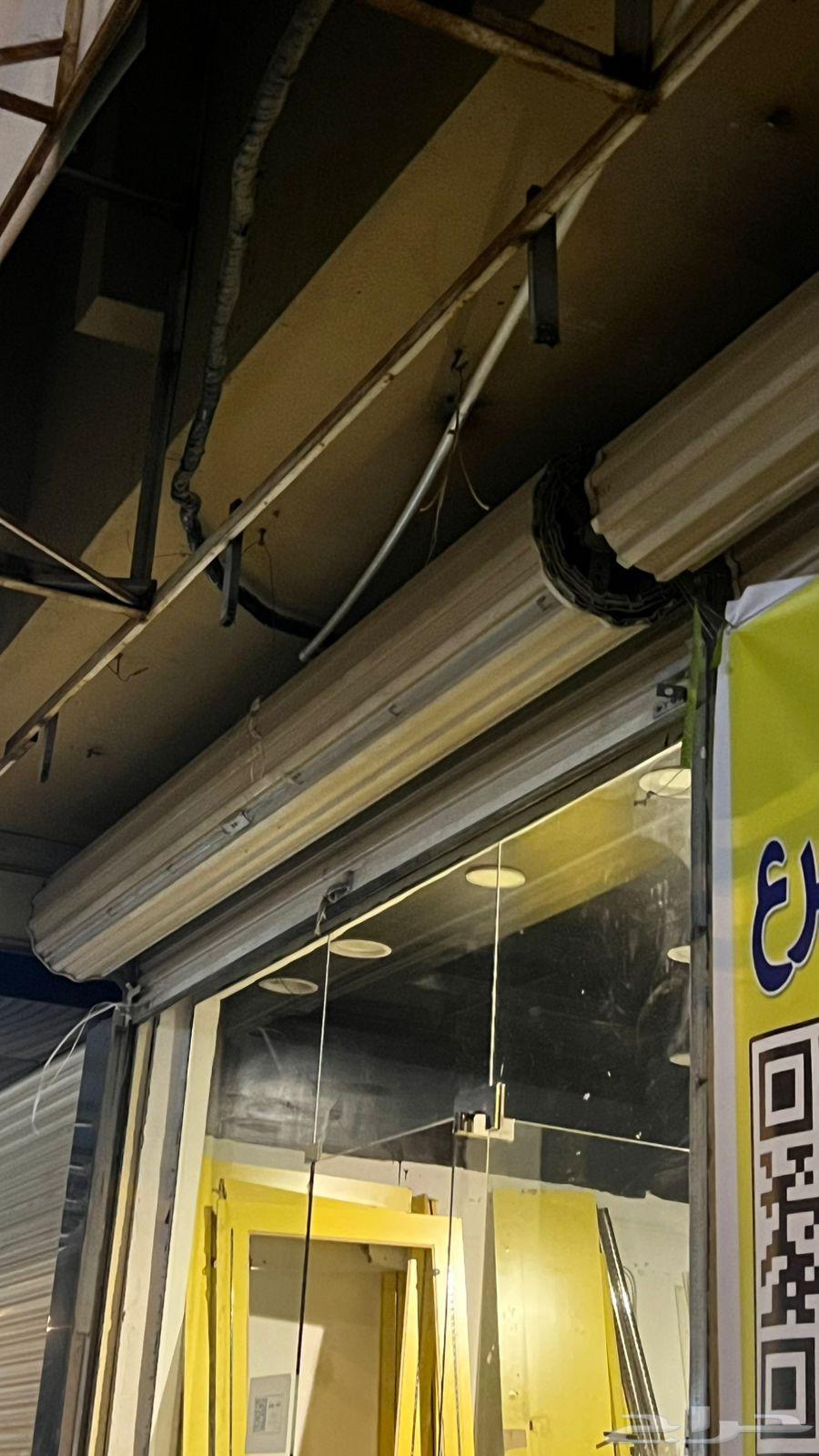 I have two bikes, 3.5 meters long and wide, for 600, both of them64459588994049111