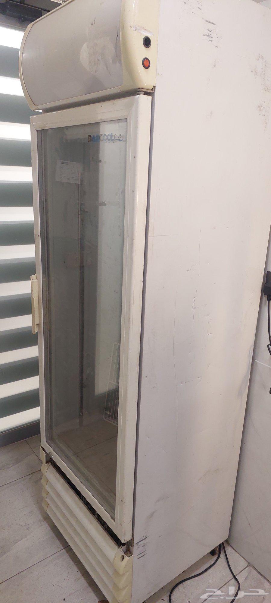 ثلاجه عرض للبيع64463806140546110