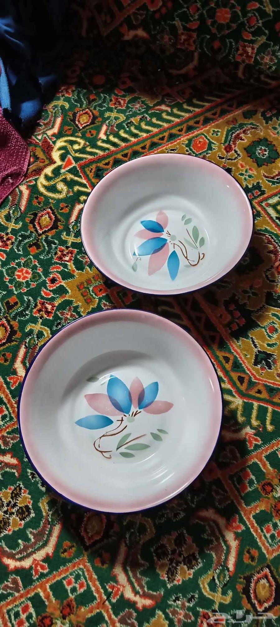 Ghedar pots, jugs, trays, and plates64462828139265114