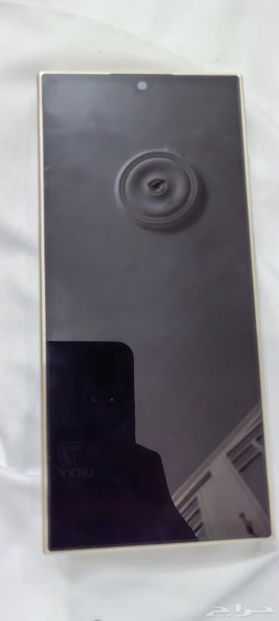 Selling a new mobile phone used for three days, box and accessories available64457323330433113