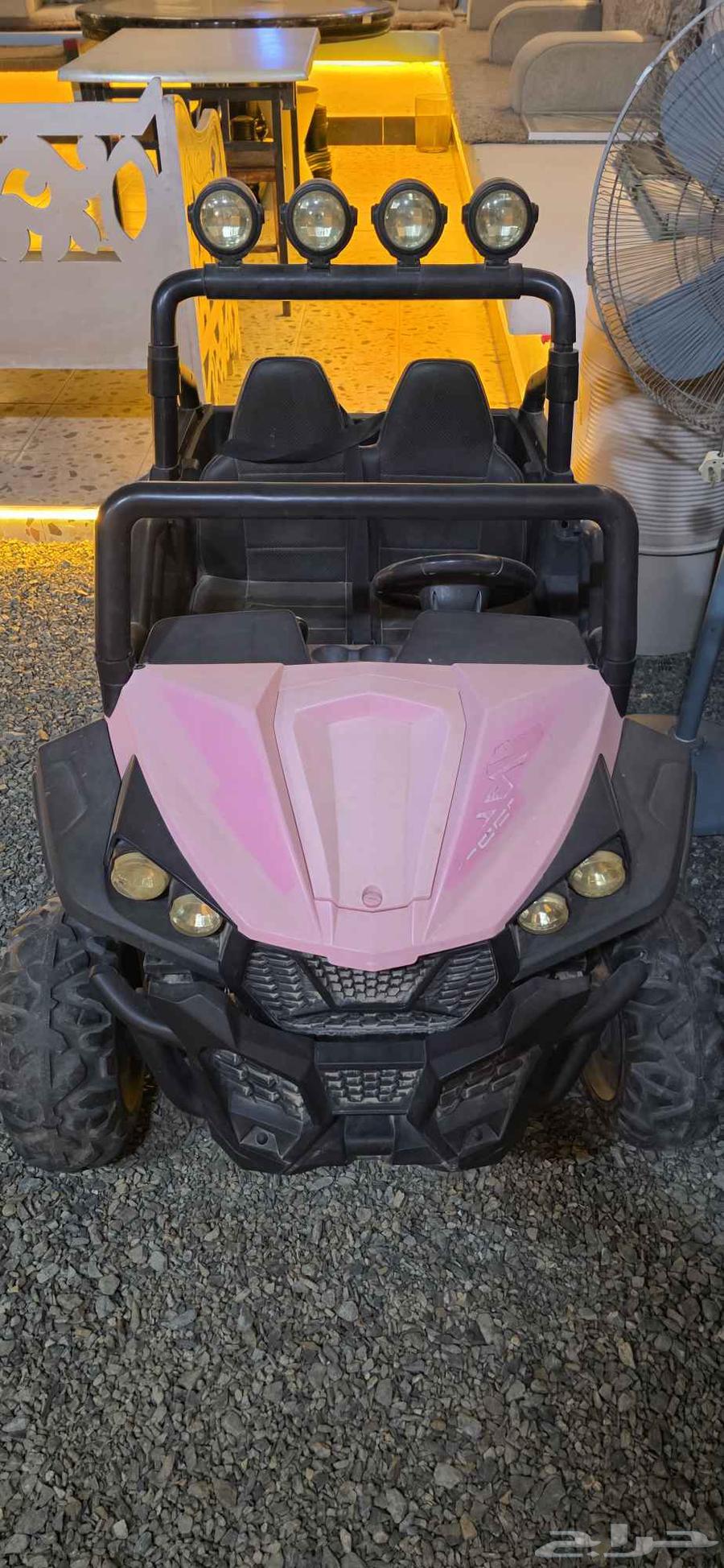 سيارة كهربائية أطفال في حالة ممتازة أوتوماتيك.64459290173697110