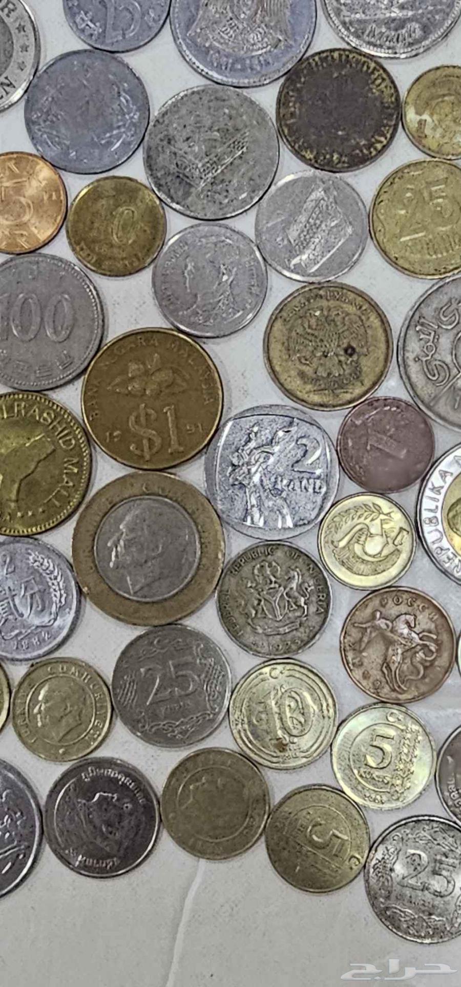 Various diverse coins64457823554946114