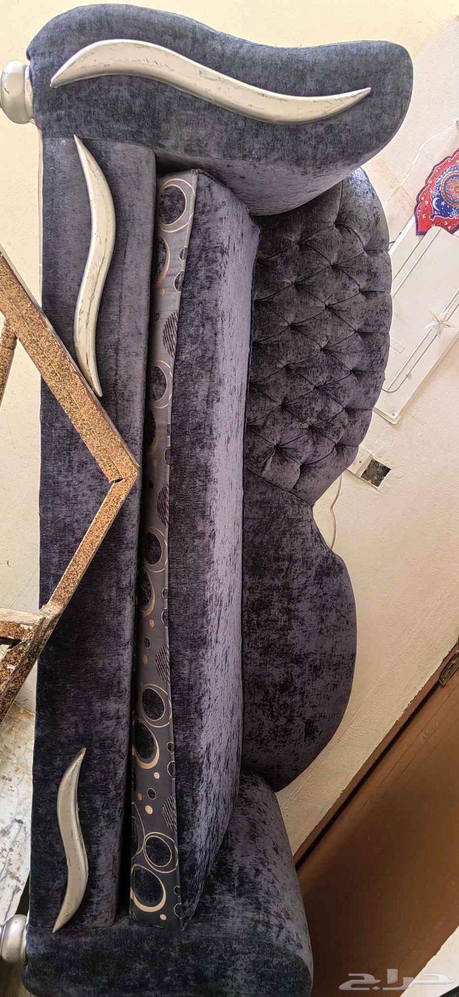 Sofa with heater64458765182721110