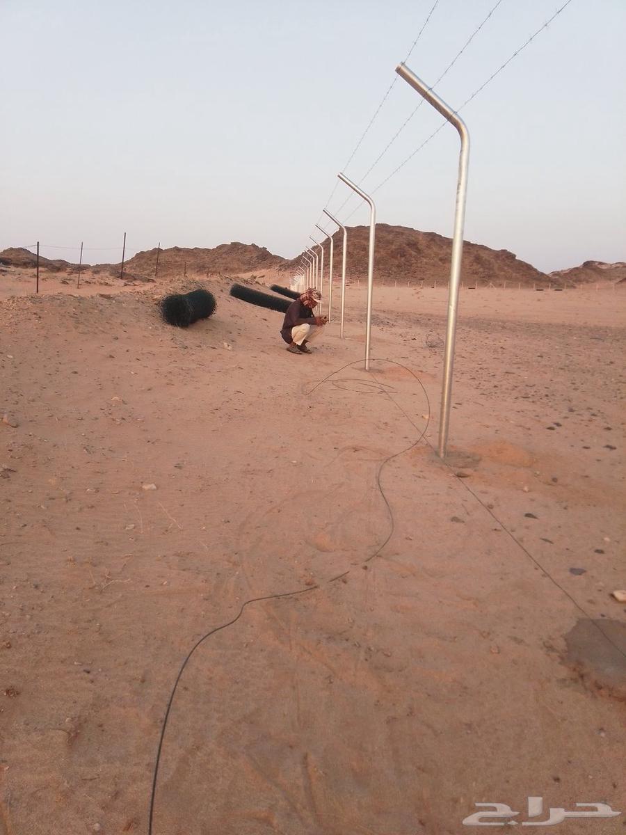 Installation of farm fences and rest area fences64145332614019112