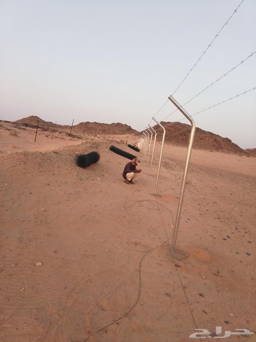 Installation of farm fences and rest area fences64145332614019111